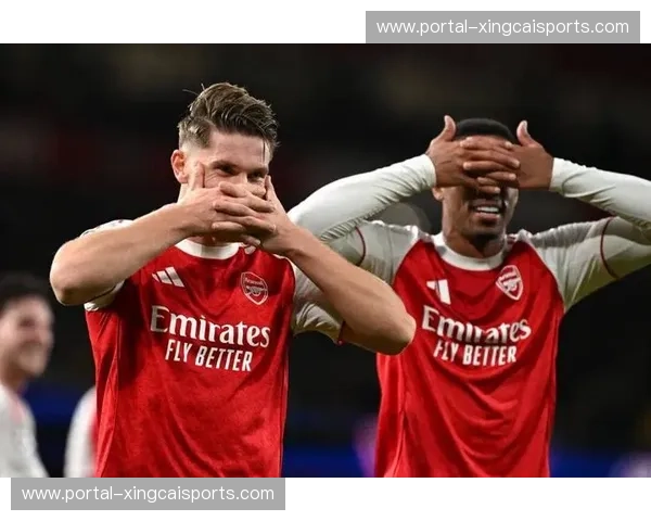 加布里埃尔搭档萨利巴稳固防线 限制对手锋线效果显著